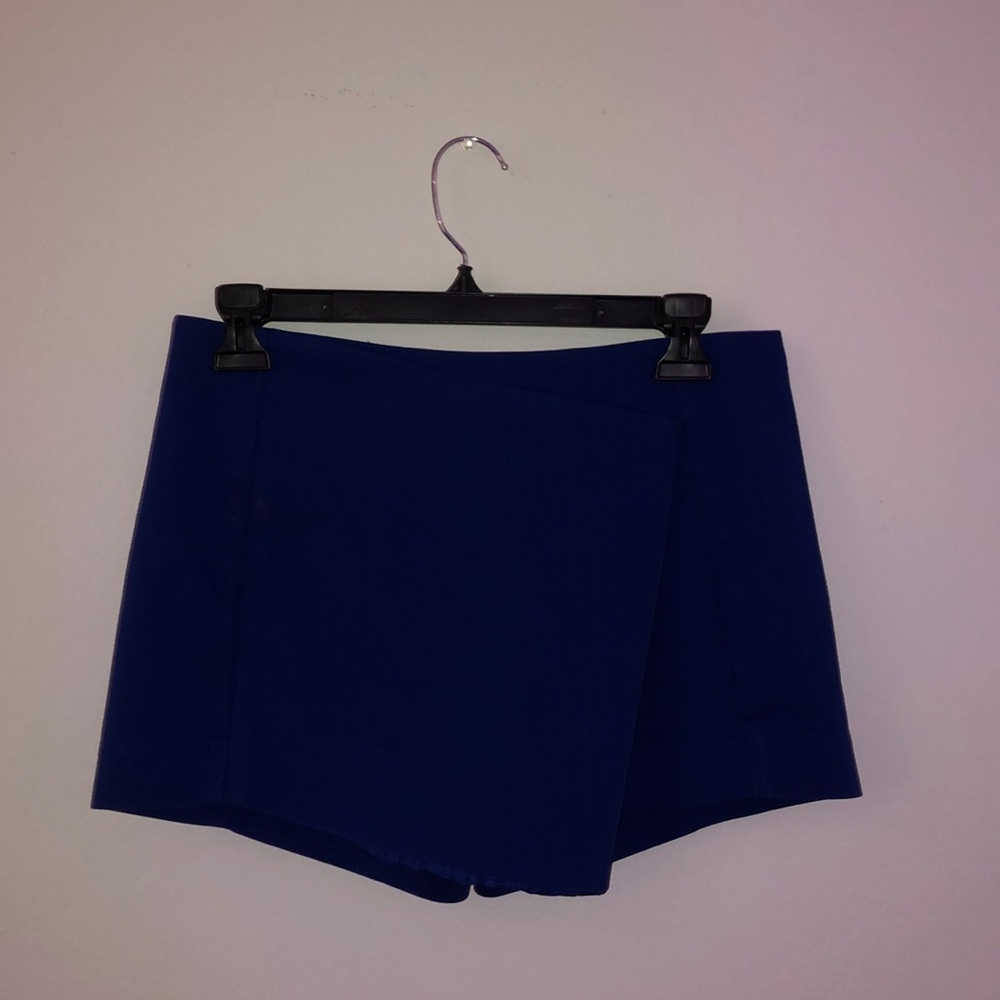 **EXPRESS BLUE ENVELOPE SKORT**